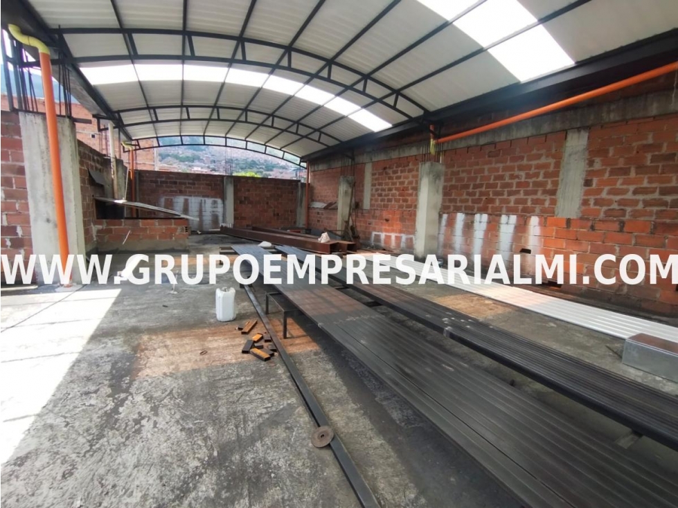 ESPECTACULAR BODEGA EN ARRIENDO - SECTOR ARANJUEZ COD: 29549 - 1