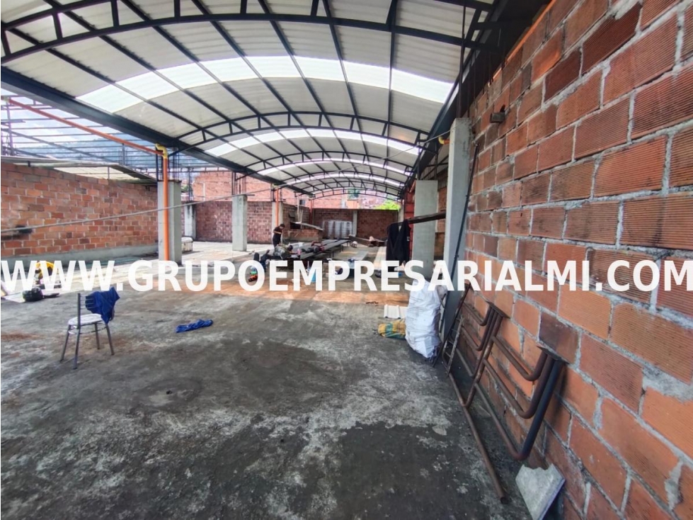 ESPECTACULAR BODEGA EN ARRIENDO - SECTOR ARANJUEZ COD: 29549 - 2