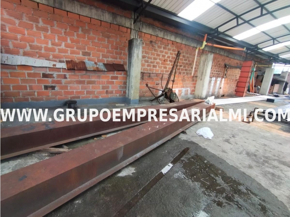 ESPECTACULAR BODEGA EN ARRIENDO - SECTOR ARANJUEZ COD: 29549 - 6