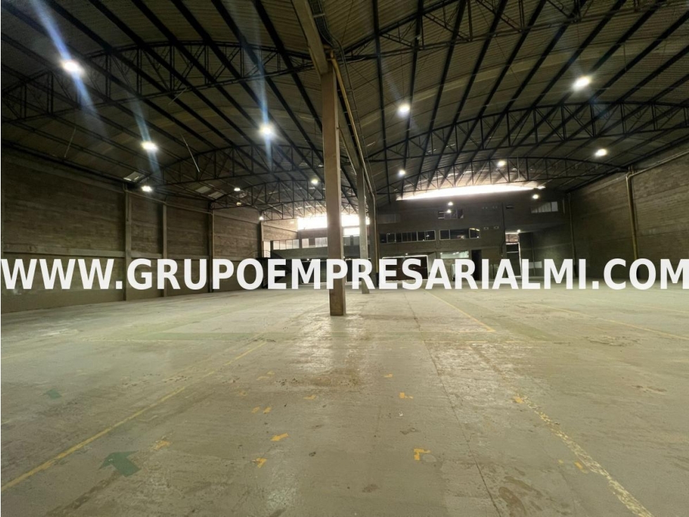 ESPECTACULAR BODEGA EN ARRIENDO - SECTOR SAN JOSE COD: 30578 - 3