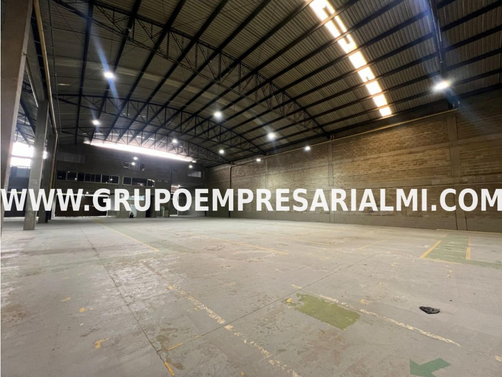ESPECTACULAR BODEGA EN ARRIENDO - SECTOR SAN JOSE COD: 30578 - 4