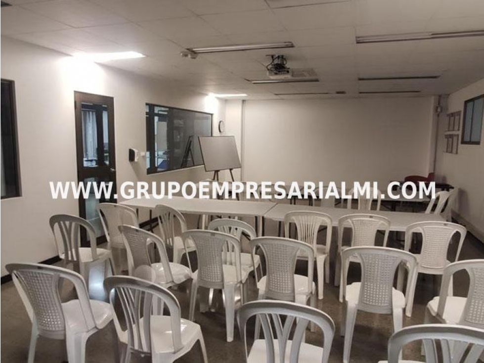 ESPECTACULAR BODEGA EN ARRIENDO - SECTOR LOS ALCÁZARES COD: 32584 - 3