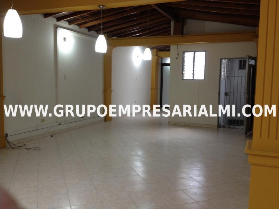 ESPECTACULAR BODEGA EN VENTA - SECTOR TRINIDAD COD: 29699 - 1