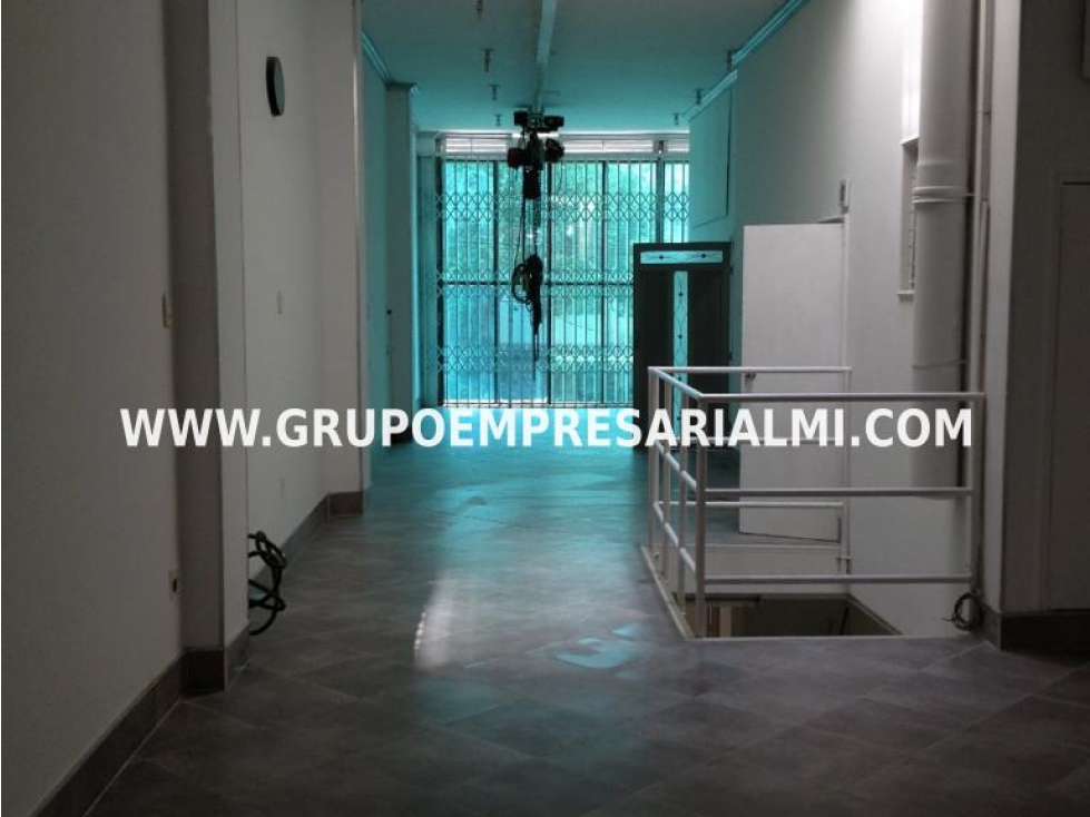 ESPECTACULAR BODEGA EN VENTA - SECTOR TRINIDAD COD: 29699 - 4