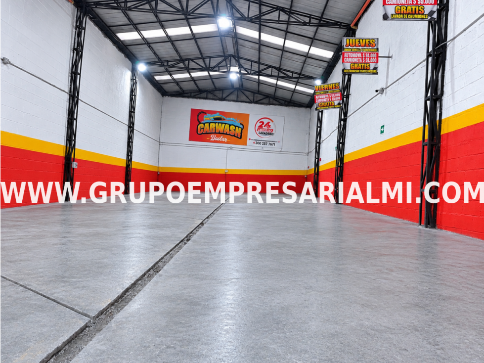 ESPECTACULAR BODEGA EN VENTA - SECTOR BOSTON COD: 34215