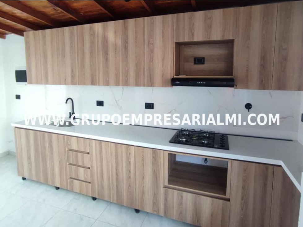 ESPECTACULAR CASA BIFAMILIAR EN VENTA - SECTOR LA MINA COD: 33286 — foto 3