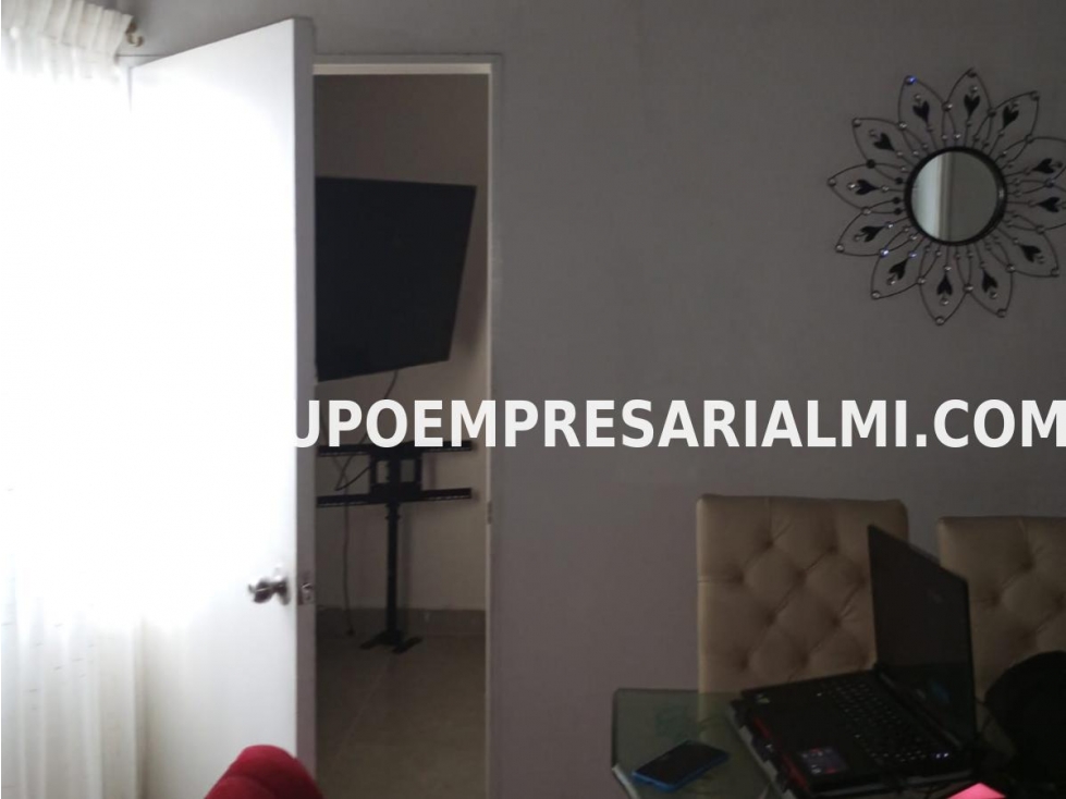 ESPECTACULAR CASA BIFAMILIAR EN VENTA - SECTOR SAN JOAQUÍN COD: 33307 — foto 5