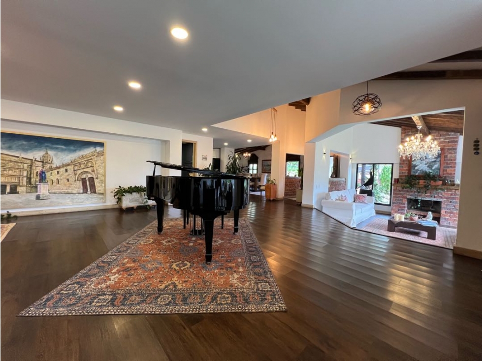 ESPECTACULAR CASA CAMPESTRE EN EL RETIRO CON AMBIENTES ÚNICOS — foto 3