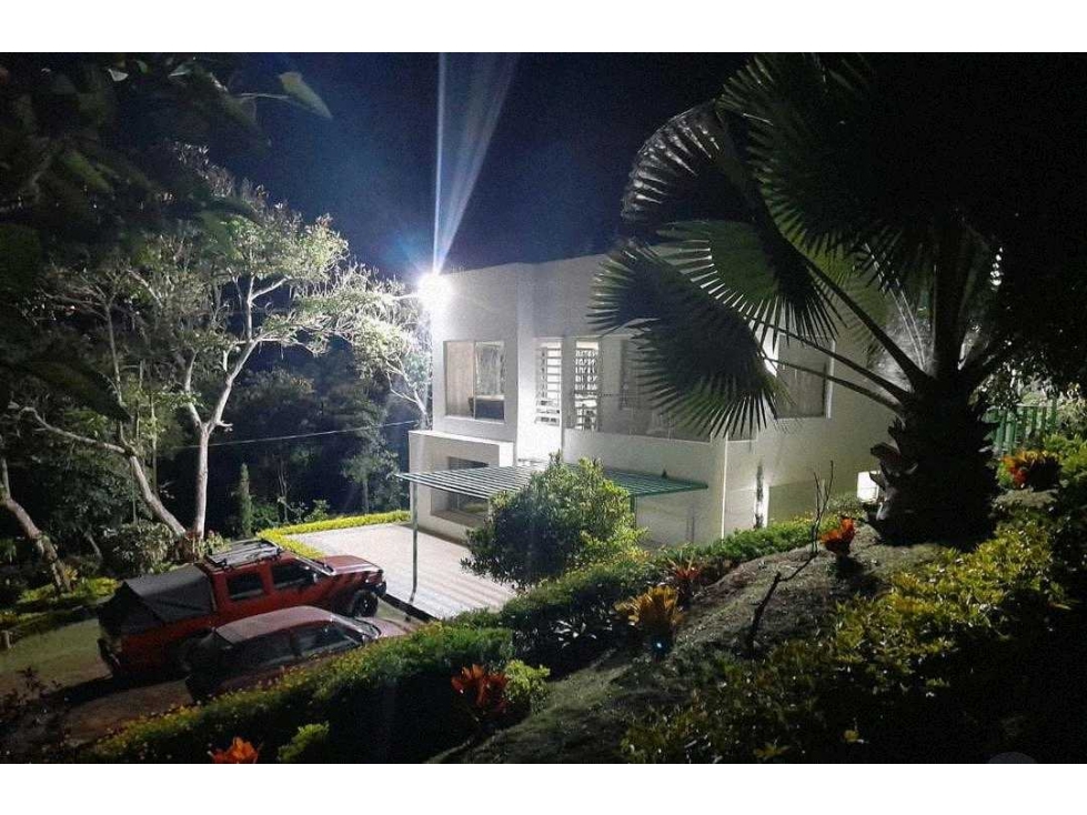 ESPECTACULAR FINCA EN VENTA ARBELAEZ (CUNDINAMARCA) - 2