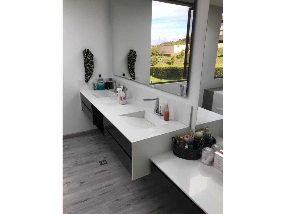 ESPECTACULAR CASA CAMPESTRE MODERNA 4 HAB - YERBABONITA SOPÓ — foto 3