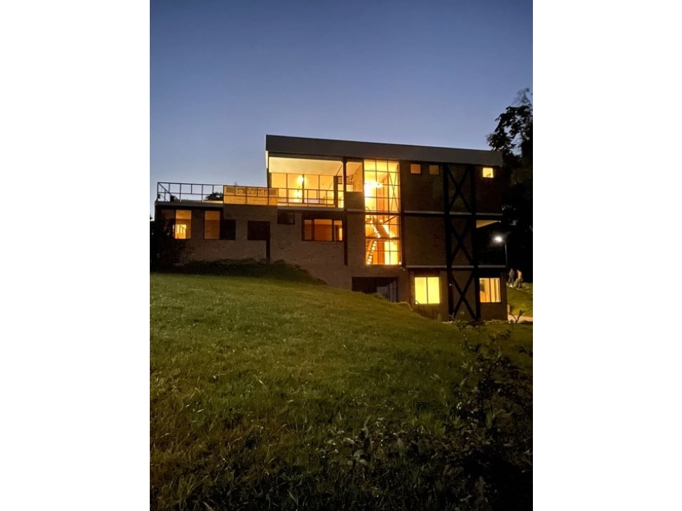 Espectacular casa campestre para la venta