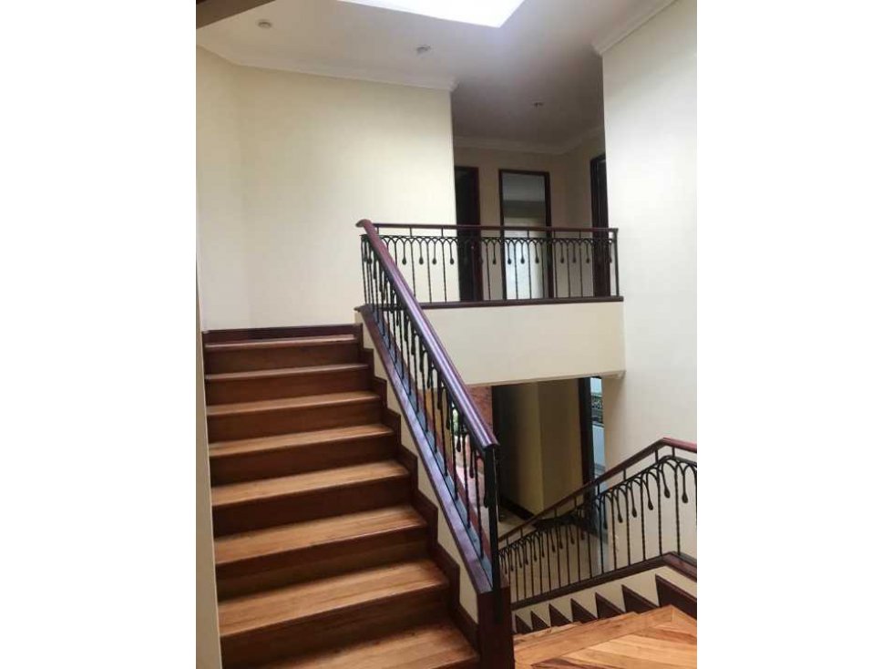 CASA EN ARRIENDO BOSQUES DEL MARQUEZ