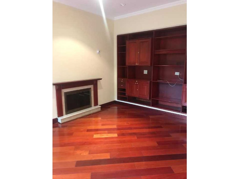 CASA EN ARRIENDO BOSQUES DEL MARQUEZ — foto 3