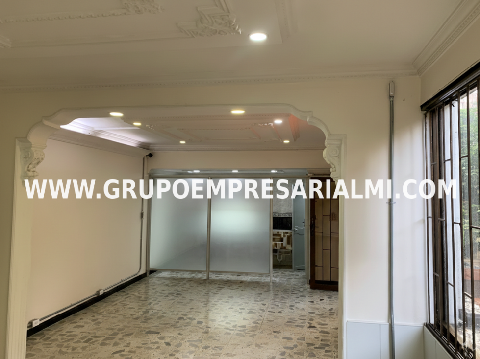 ESPECTACULAR LOCAL EN ARRIENDO - SECTOR LAURELES COD: 33494 — foto 2