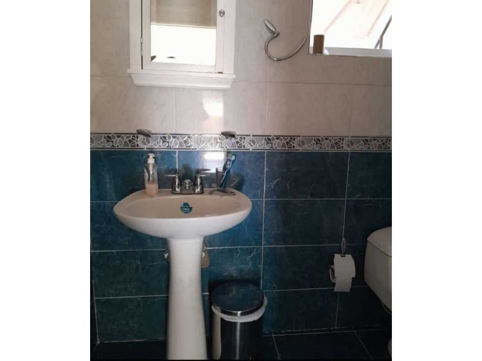 Linda casa de 2 niveles, 160m2, terraza en 3er piso, rodadero sur - 5