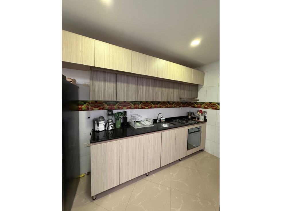 ESPECTACULAR CASA DE 3 NIVELES CONJUNTO RESIDENCIAL GUARATAROS-YOPAL — foto 5