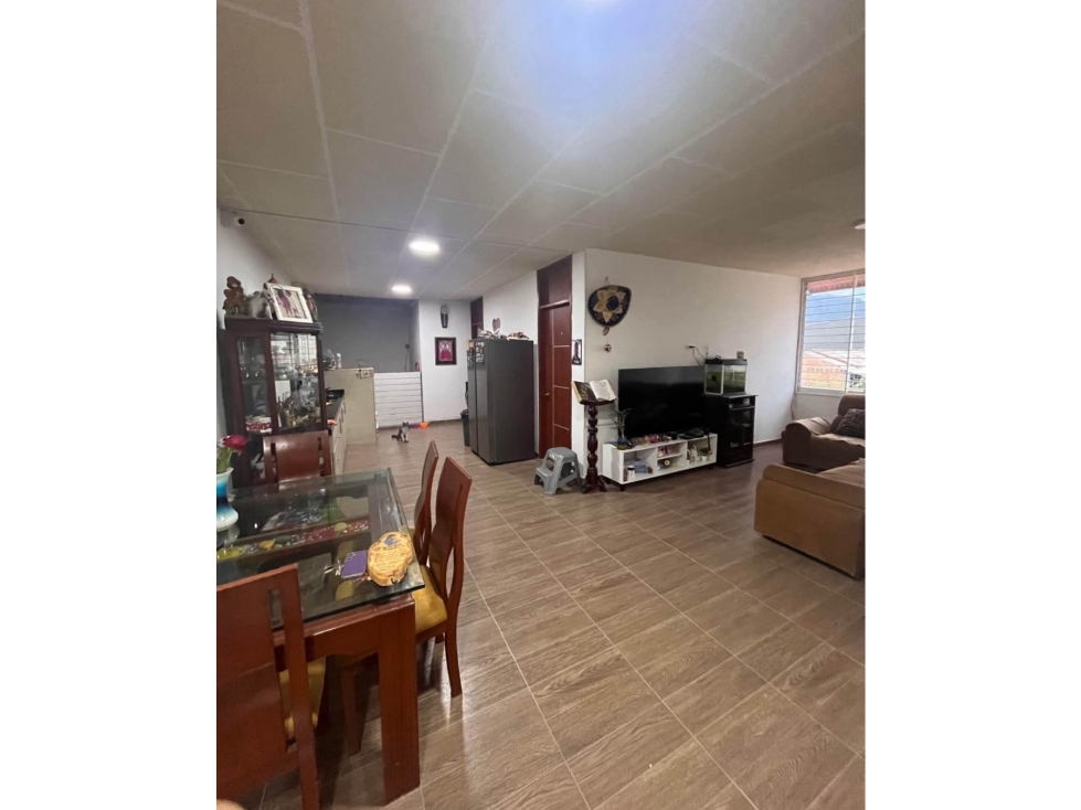 ESPECTACULAR CASA DE 3 PISOS EN VENTA IDEAL PARA INVERSIÓN / AIRBNB — foto 3