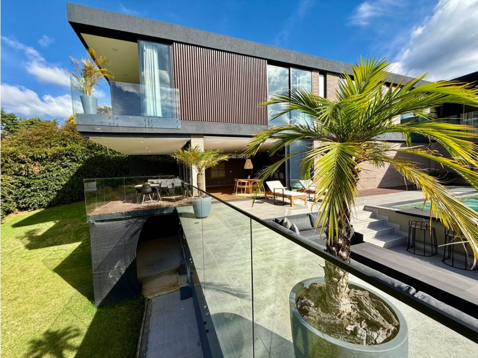 ESPECTACULAR CASA DE LUJO EN EL ALTO DE LAS PALMAS — foto 3