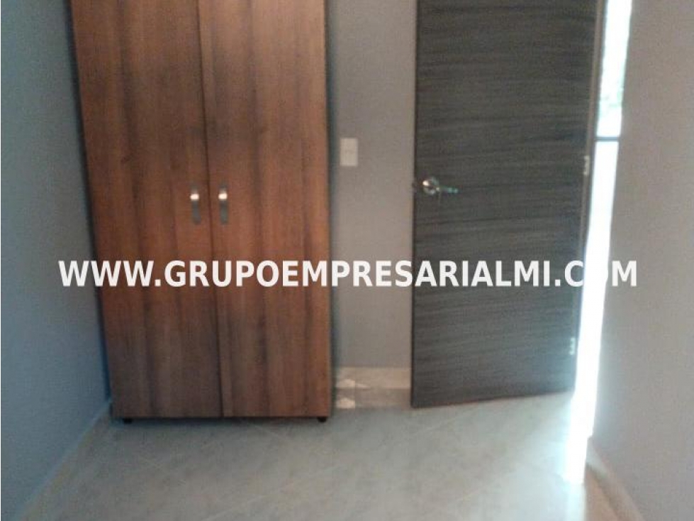 ESPECTACULAR CASA EN ARRIENDO - SECTOR BELEN COD: 28769 - 4