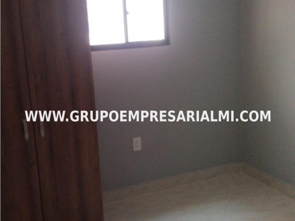 ESPECTACULAR CASA EN ARRIENDO - SECTOR BELEN COD: 28769 - 5