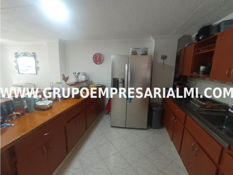 ESPECTACULAR CASA EN ARRIENDO - SECTOR LAURELES COD: 30880 — foto 3