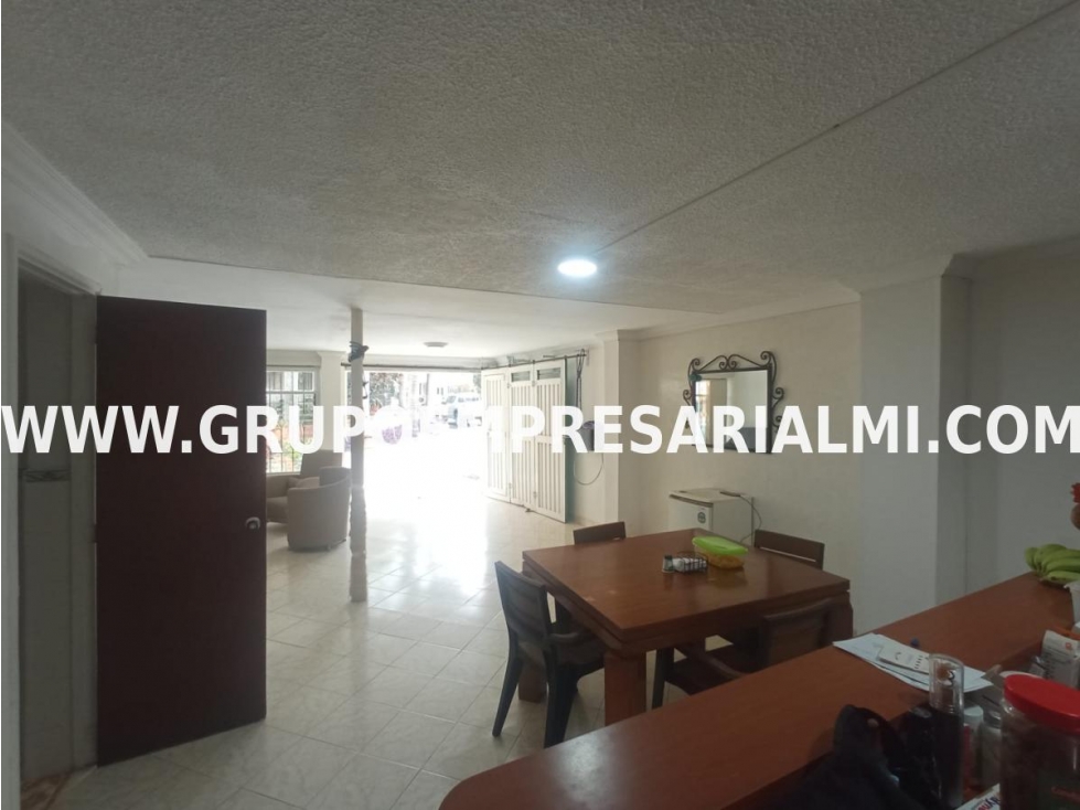 ESPECTACULAR CASA EN ARRIENDO - SECTOR LAURELES COD: 30880 — foto 6