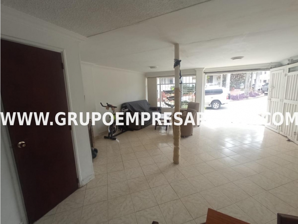 ESPECTACULAR CASA EN ARRIENDO - SECTOR LAURELES COD: 30880 — foto 5