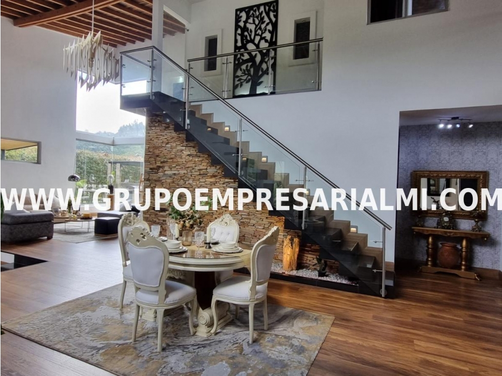 ESPECTACULAR CASA EN ARRIENDO - SECTOR LOMA DEL ESCOBERO COD: 31884 — foto 3
