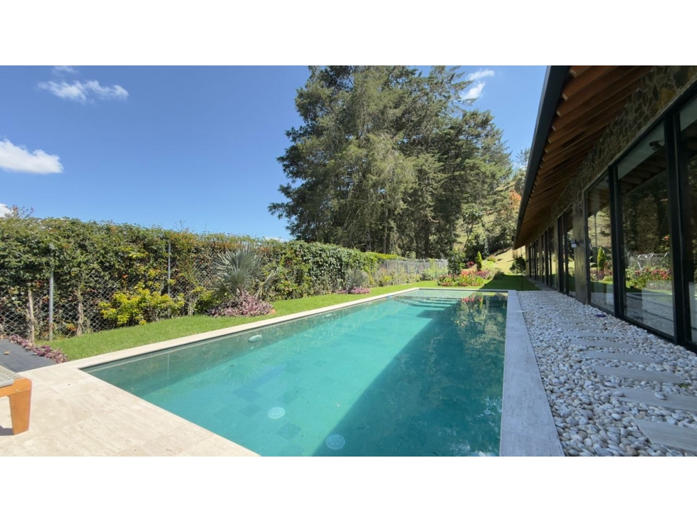 ESPECTACULAR CASA EN EL RETIRO PARA RENTA — foto 2