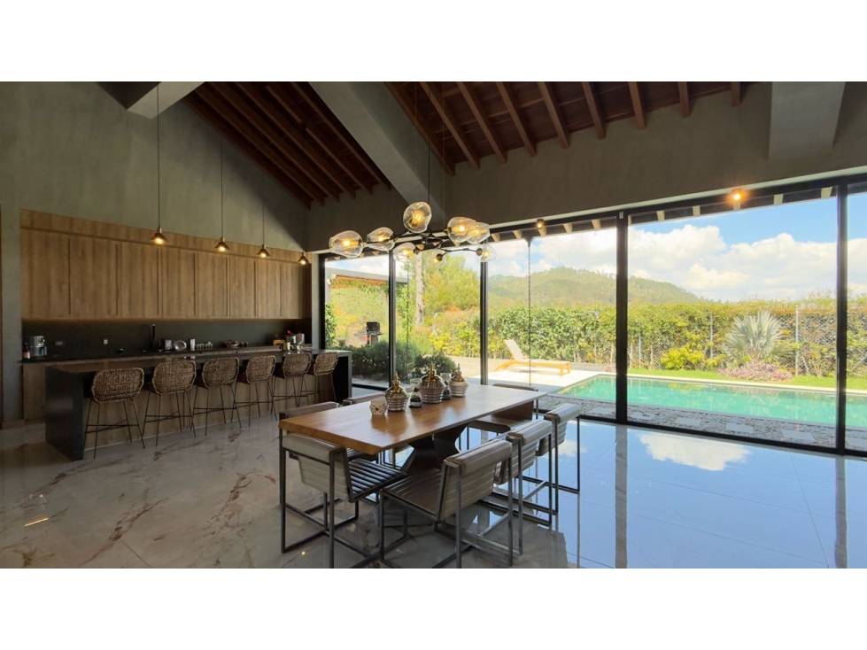 ESPECTACULAR CASA EN EL RETIRO PARA RENTA — foto 5