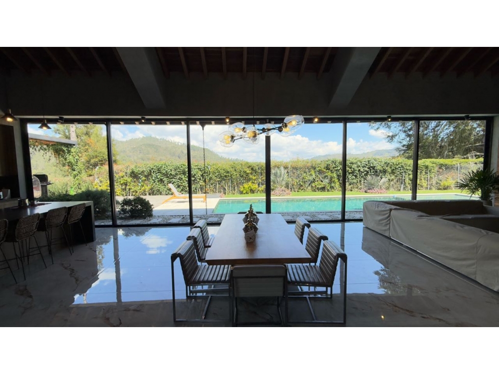 ESPECTACULAR CASA EN EL RETIRO PARA RENTA — foto 6