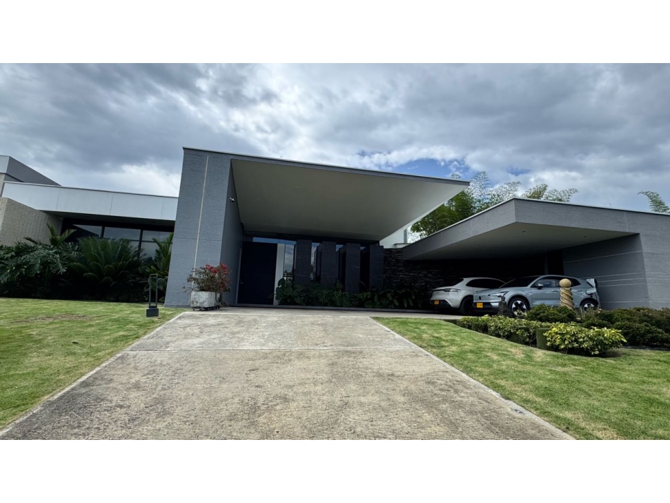 ESPECTACULAR CASA EN MALABAR PARA LA VENTA