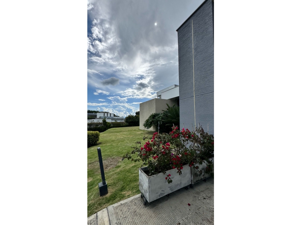 ESPECTACULAR CASA EN MALABAR PARA LA VENTA — foto 4