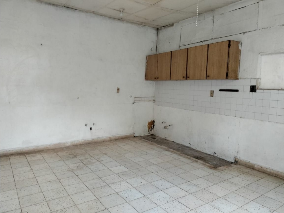 Espectacular Casa en Tecomán con 900m² de Terreno - Entrega Inmediat - 3