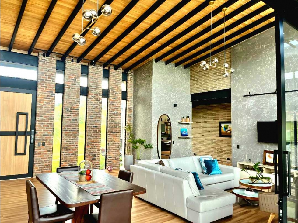 ESPECTACULAR CASA EN VENTA EN EL RETIRO