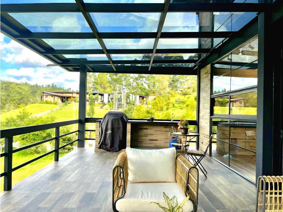 ESPECTACULAR CASA EN VENTA EN EL RETIRO — foto 4