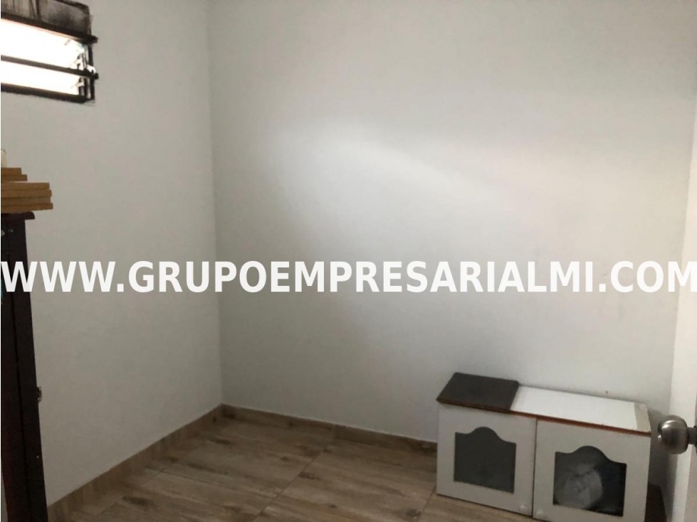 ESPECTACULAR CASA EN VENTA - SECTOR CAMPO VALDÉS COD: 30466 — foto 3