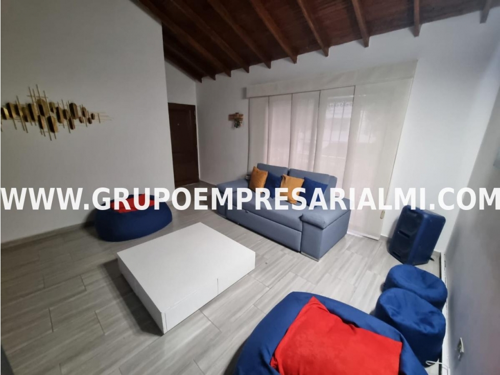 ESPECTACULAR CASA UNIFAMILIAR EN VENTA - SECTOR LA AMERICA, COD: 28763
