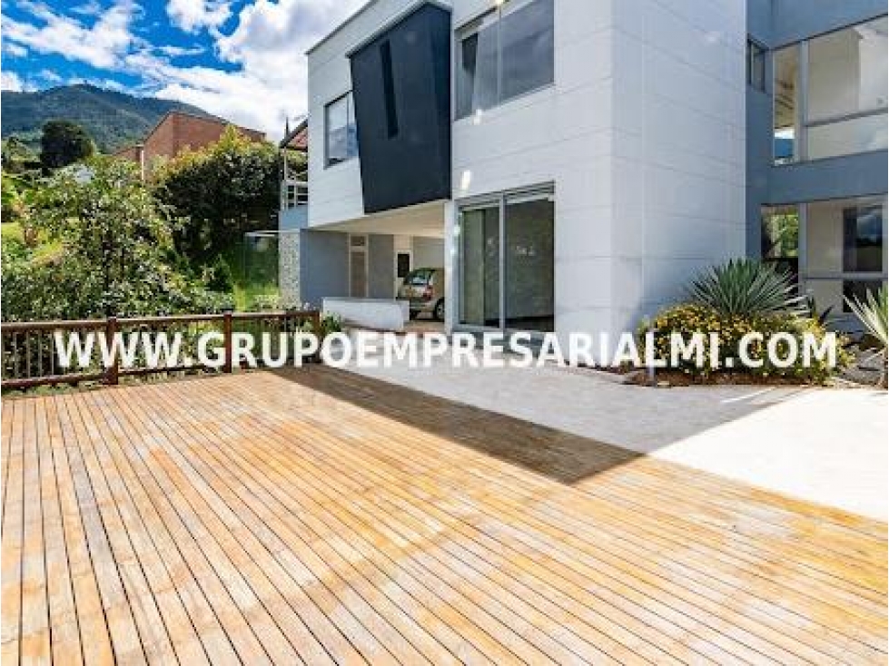 ESPECTACULAR CASA EN VENTA - SECTOR ENVIGADO COD: 29514 — foto 2