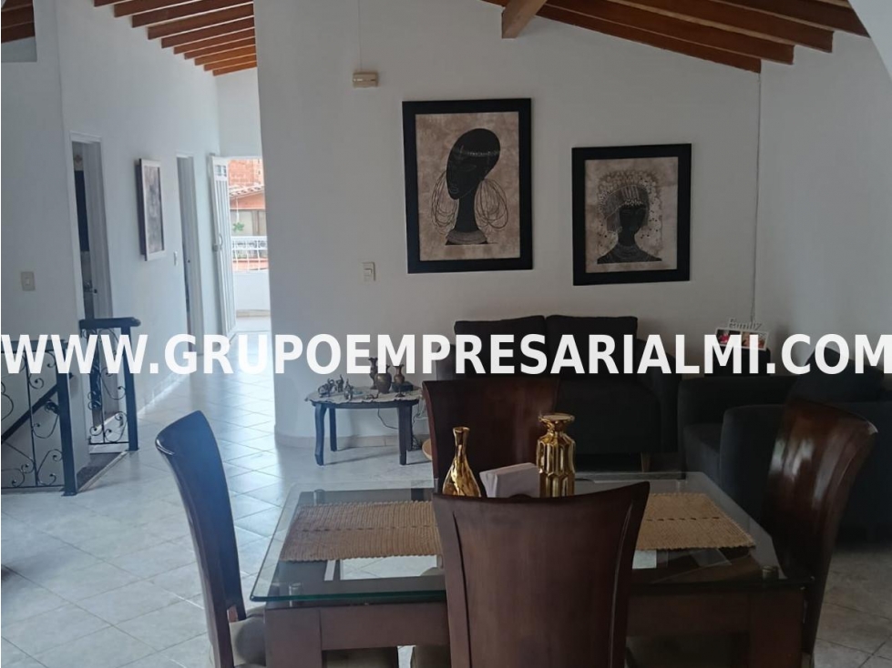 ESPECTACULAR CASA EN VENTA - SECTOR BELÉN,EL PORVENIR COD: 34088 - 4