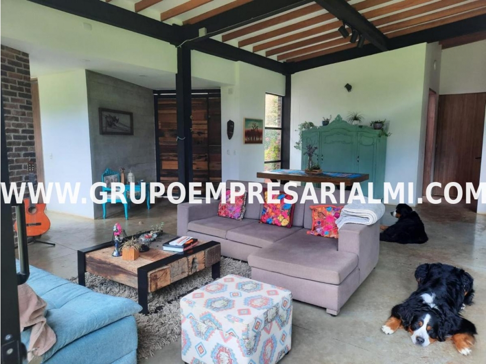 ESPECTACULAR CASA EN VENTA - VEREDA SANTA ELENA COD: 29724 — foto 3
