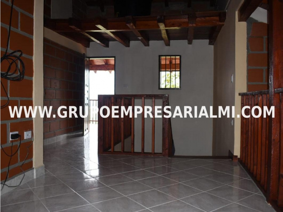 ESPECTACULAR CASA FINCA EN ARRIENDO - SECTOR LLANOGRANDE COD: 33899 — foto 5