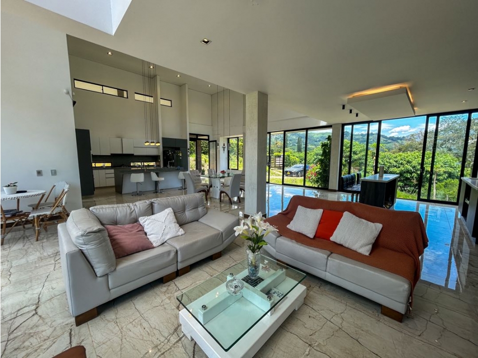 ESPECTACULAR CASA FINCA EN GIRARDOTA VDA EL TOTUMO — foto 5