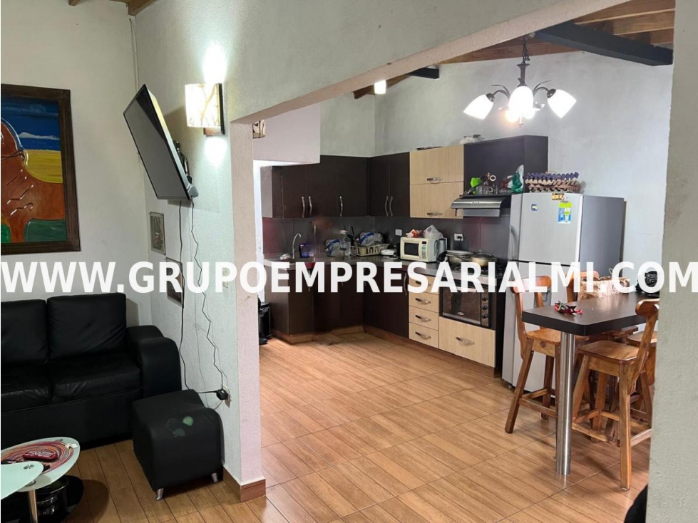 ESPECTACULAR CASA FINCA EN VENTA - SECTOR AGUADAS COD: 30058 - 2
