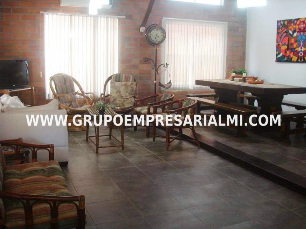 ESPECTACULAR CASA FINCA EN VENTA - SECTOR SAN JERÓNIMO COD: 30904 - 1