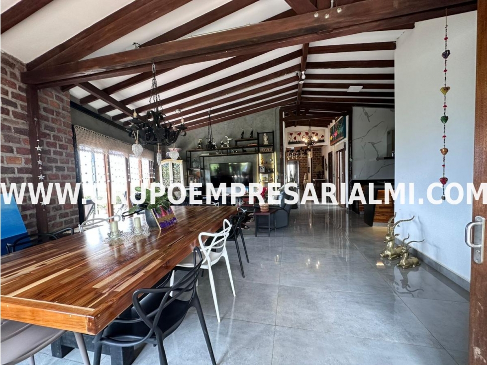 ESPECTACULAR CASA FINCA EN VENTA - SECTOR LA DOCTORA COD: 30965