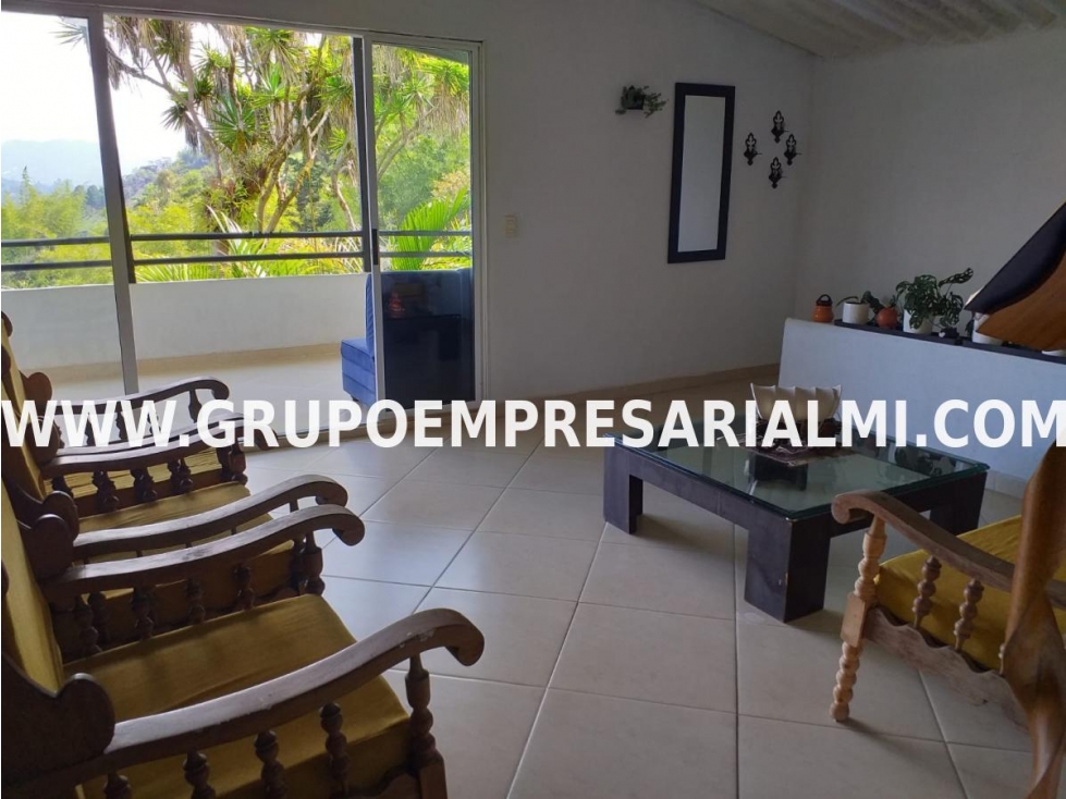 ESPECTACULAR CASA FINCA EN VENTA - SECTOR EL PEÑOL COD: 31942 - 4