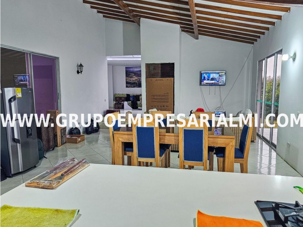 ESPECTACULAR CASA FINCA EN VENTA - SECTOR URRAO COD: 33674 — foto 6