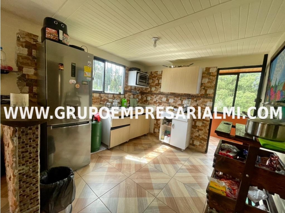ESPECTACULAR CASA FINCA EN VENTA - SECTOR SANTA ELENA COD: 29816