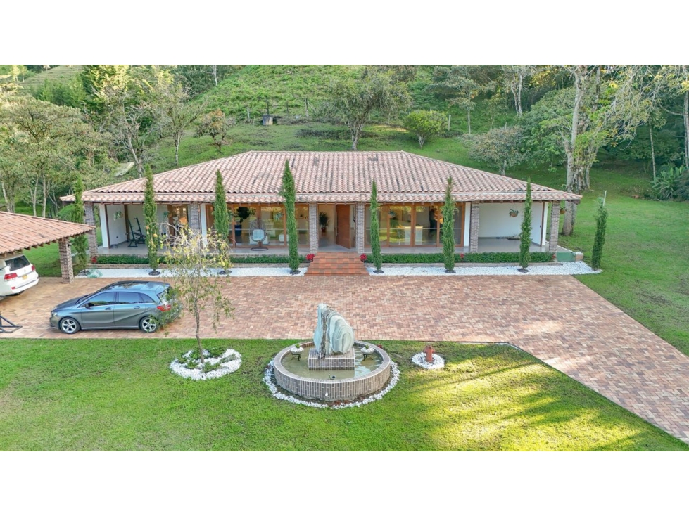 Espectacular Casa Finca Sector Aeropuerto José Maria Córdova